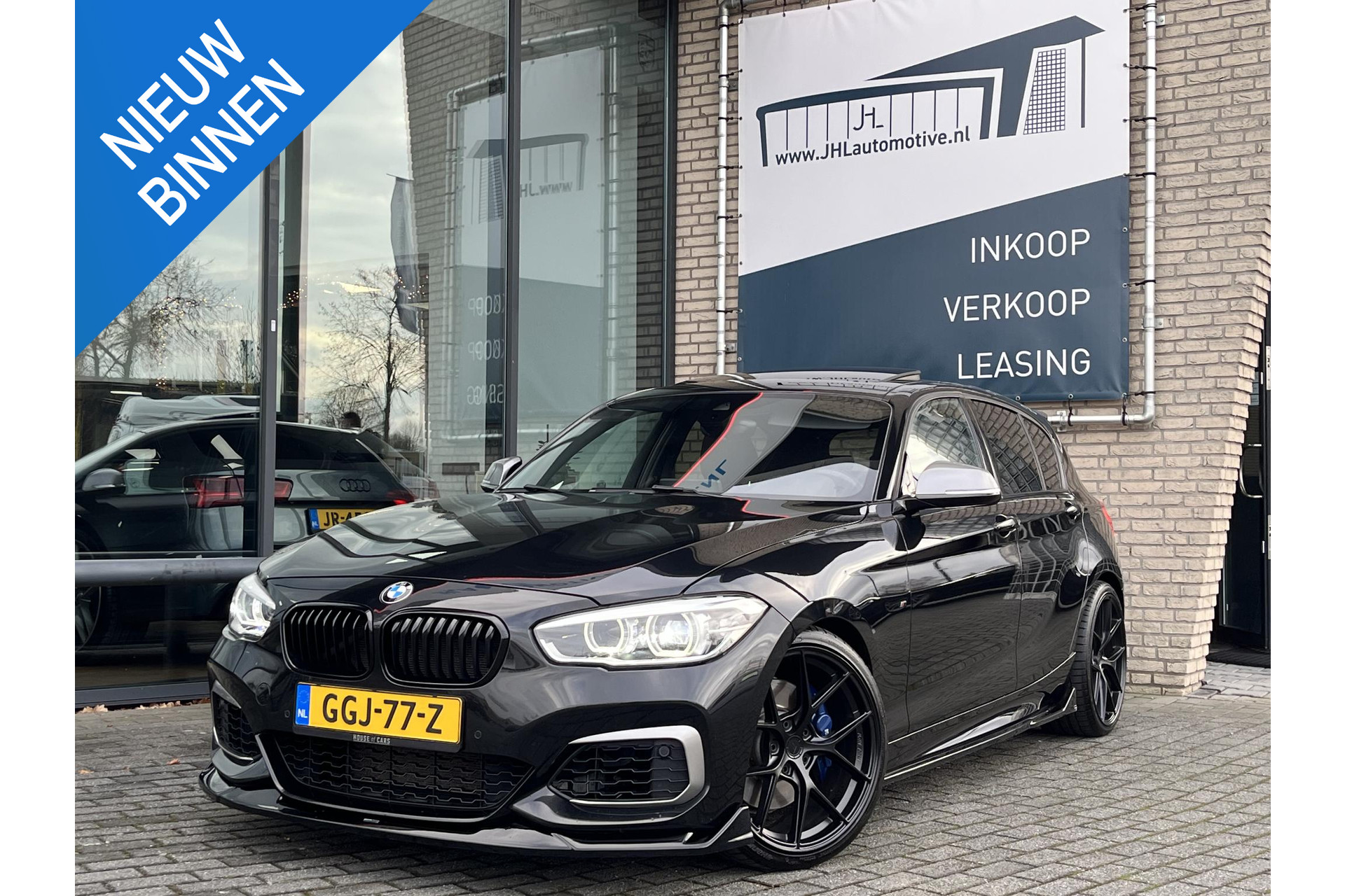 BMW 1-serie M140I XDrive High Exe.*AKRA*KW*MAXTON*440PK*PANO*